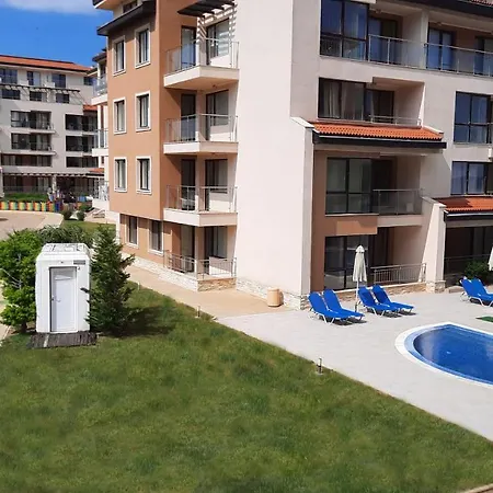 Apartment G-109